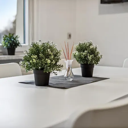 アパートホテル Yourfavoritebed - Moderne Monteurwohnungen In ツウィッカウ