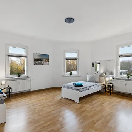 アパートホテル Yourfavoritebed - Moderne Monteurwohnungen In