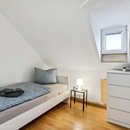 Yourfavoritebed - Moderne Monteurwohnungen In Aparthotel Zwickau